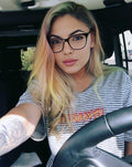 Vivien Groza Exclusive